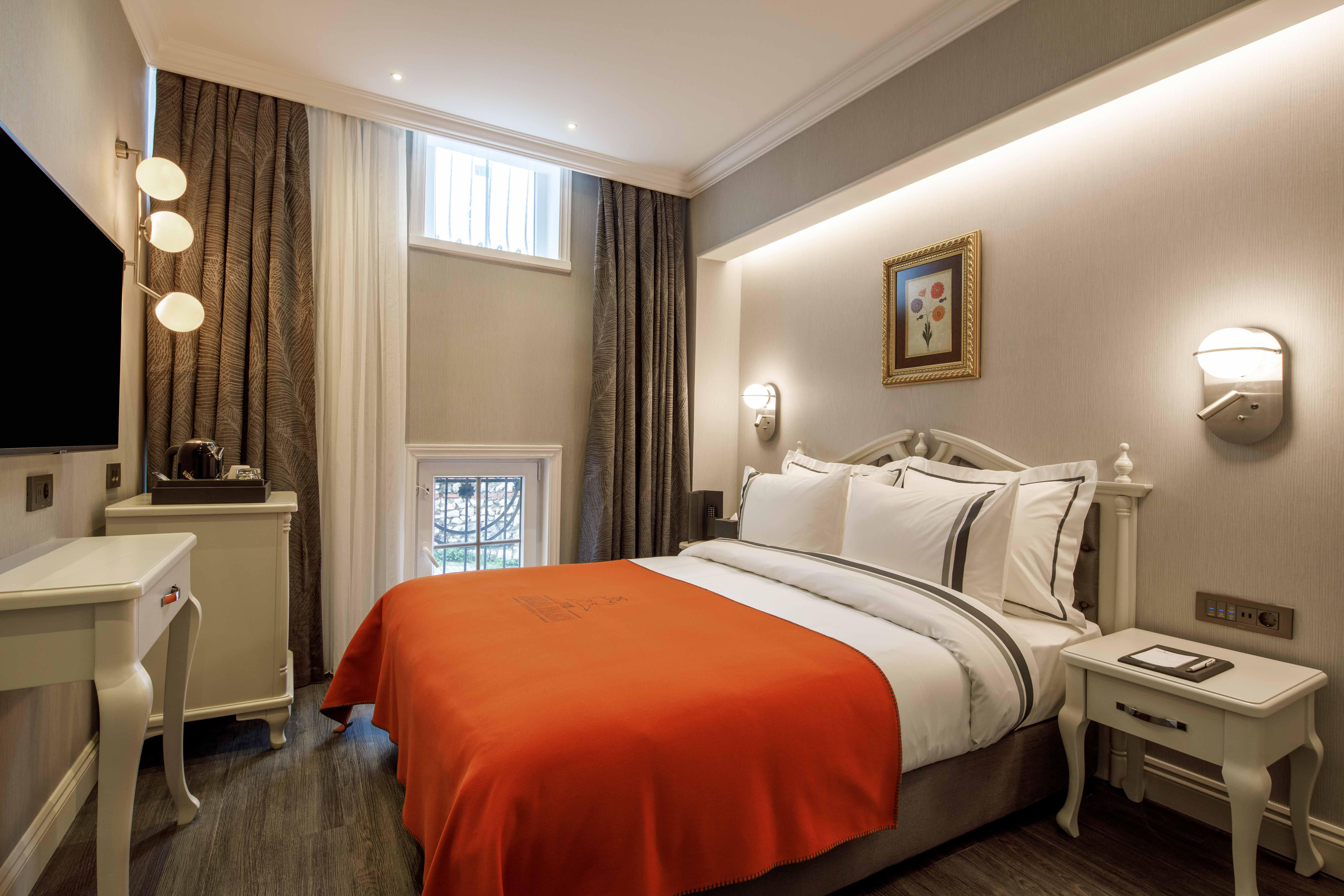 Amiral Palace Hotel Boutique Class Istanbul Exterior photo